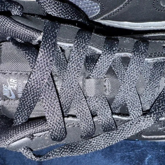 Nike Air Force 1 Carbon Fiber WeaveSize 7Y - Picture 7 of 8